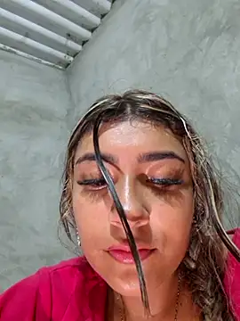 Sweed-virgin-pussy live sex cam