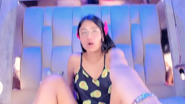 AngeliqueRouse's cam snapshot