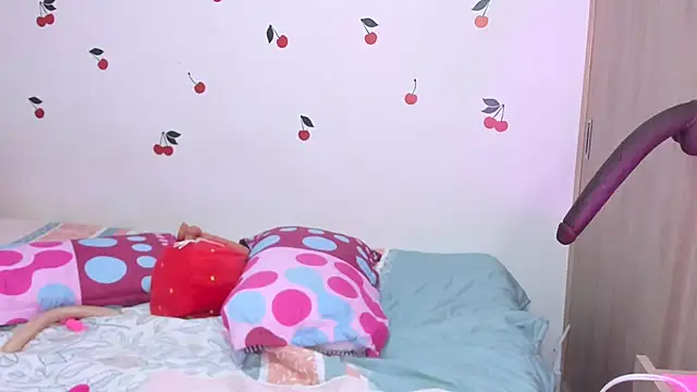 candy_hot999's cam snapshot