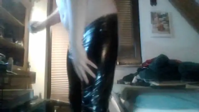 Genius1606's cam snapshot