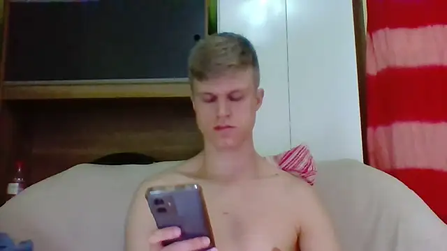 NinhoMorango's cam snapshot