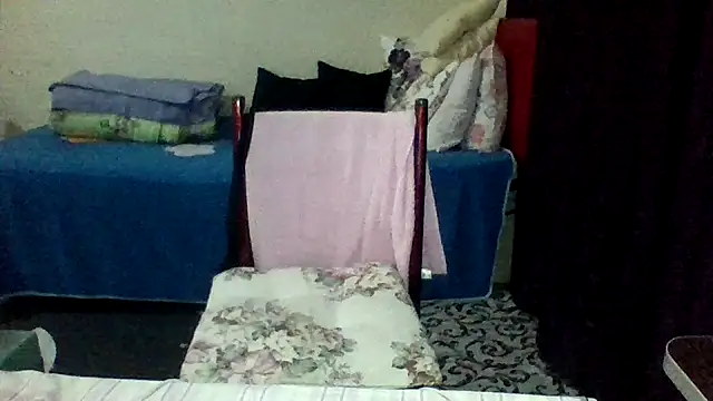 st206boy's cam snapshot