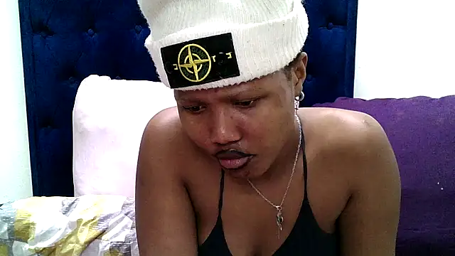 BUNNYCHOWX28's cam snapshot