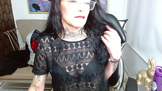 Roxanne_vale's cam snapshot