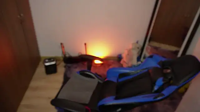 tay_ler3 live sex cam