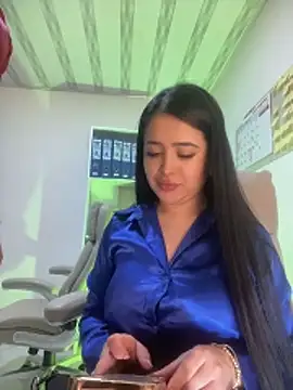 Sara_fun live sex cam