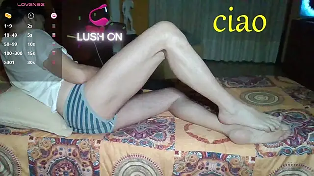 lattediyak's cam snapshot