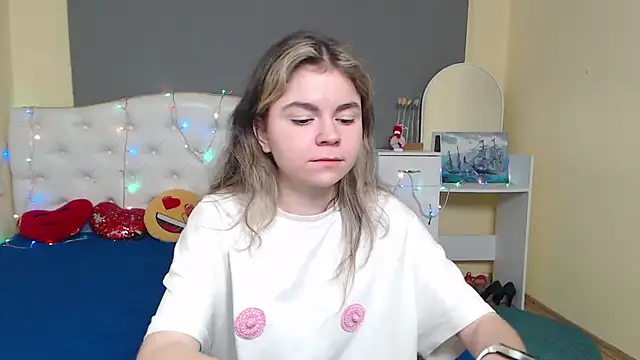 TinaRedly live sex cam