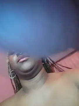 EvonyFoxxx's cam snapshot