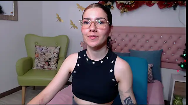 AriLumi's cam snapshot