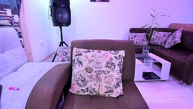 ashleyxlove1's cam snapshot