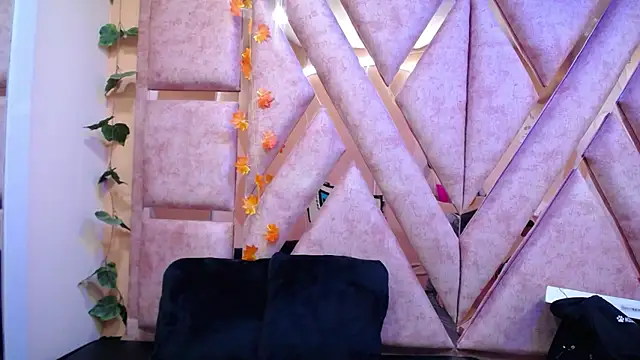 slut_anal_'s cam snapshot