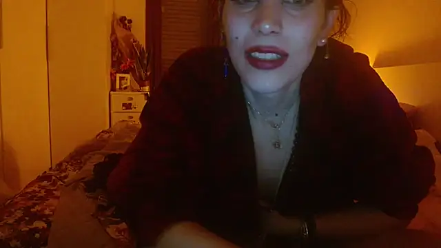 Regina_5's cam snapshot