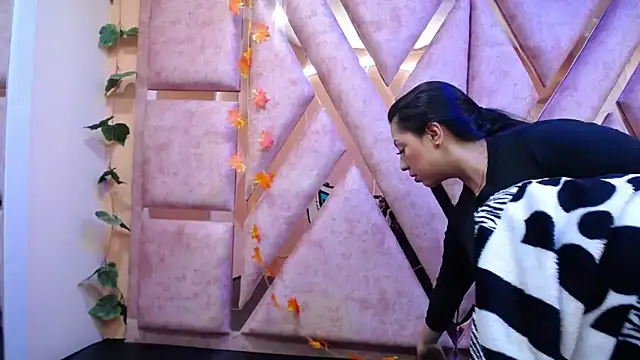 slut_anal_'s cam snapshot