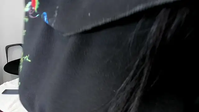 Inaya_Khalifa's cam snapshot