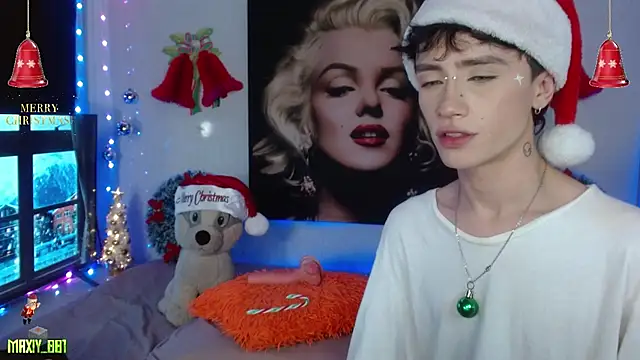 maxiy_001 live sex cam