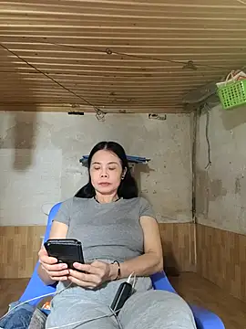 Basanis68's cam snapshot