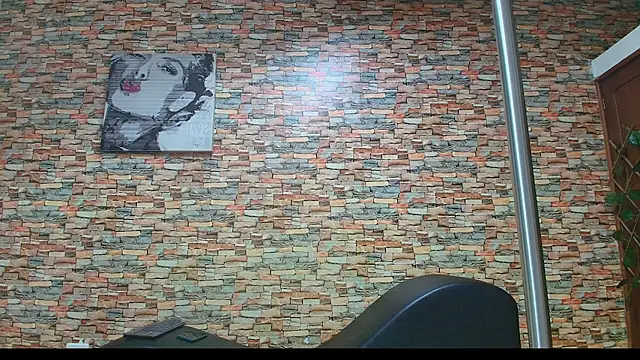 couple_lovelyds live sex cam