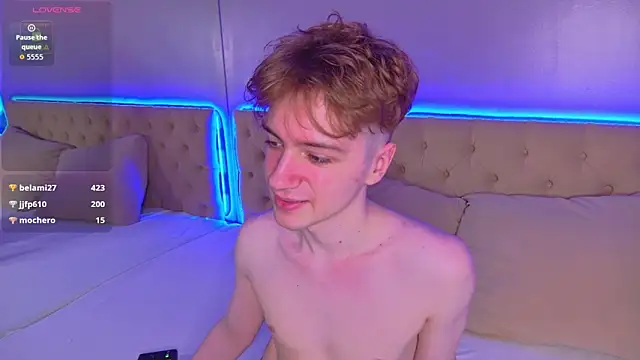 Paul_Holt's cam snapshot