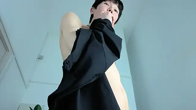 YugoAsian's cam snapshot