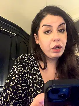 holyeroticss live sex cam