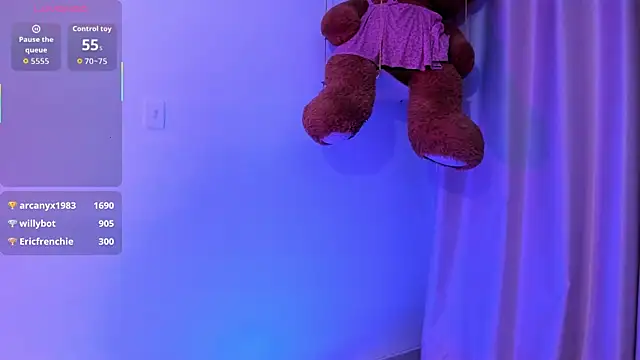 KaattySweet_'s cam snapshot