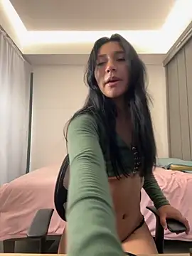 Nahomy_cute1's cam snapshot