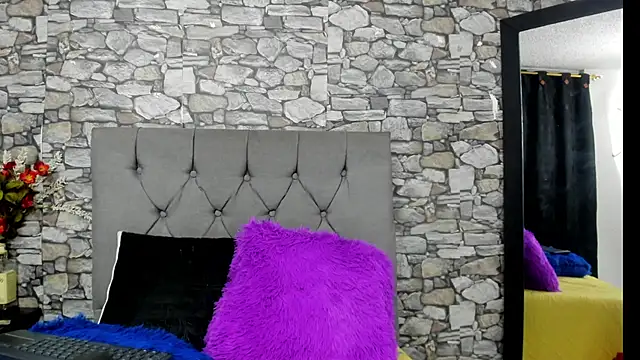 your_angel7's cam snapshot