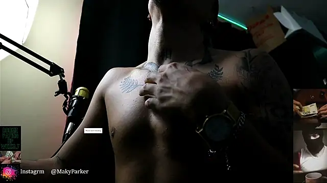 AlphaMasterXxx's cam snapshot