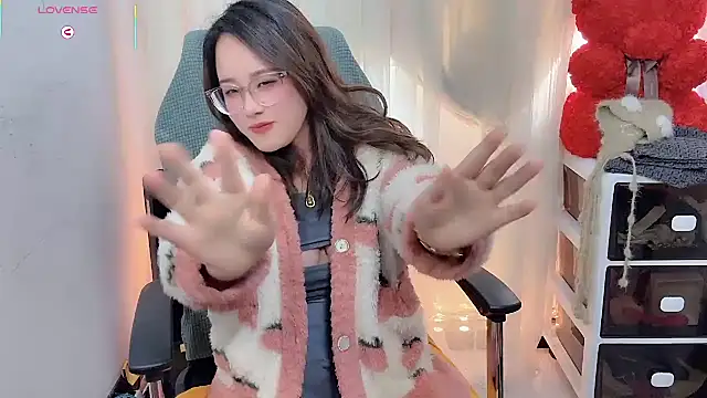 NEWONETO's cam snapshot