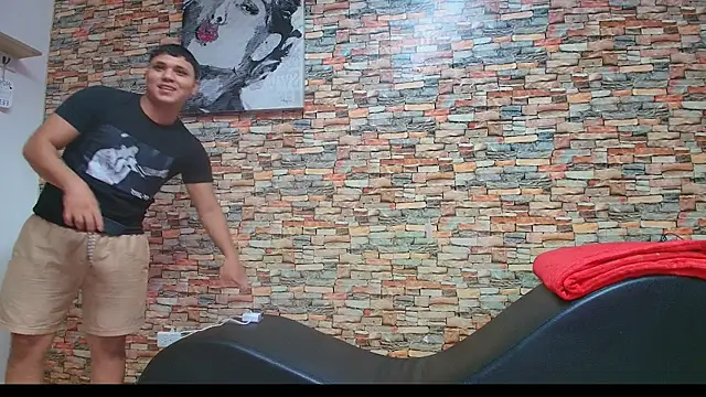 couple_lovelyds's cam snapshot