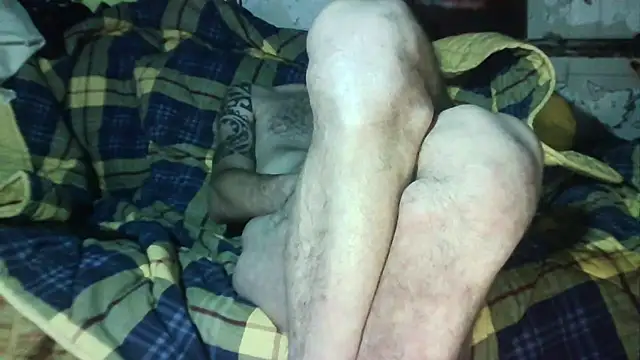 iamNOTGAY90's cam snapshot