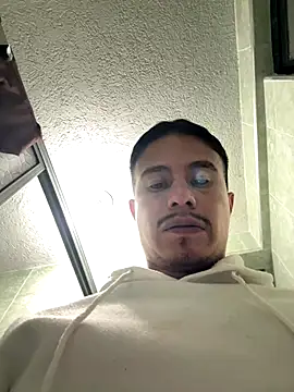 DominickVegas's cam snapshot