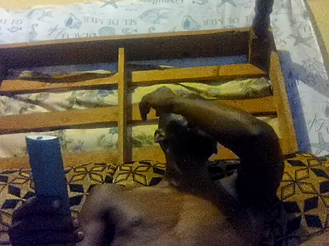 LookingLover34's cam snapshot