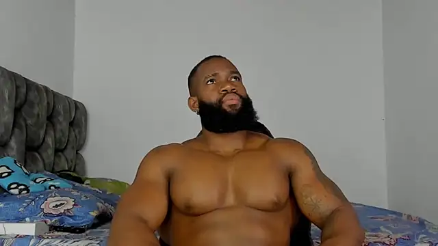 james_musclebbc's cam snapshot