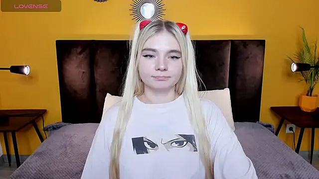 RuthBryant's cam snapshot