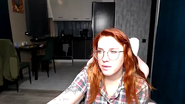 Reginasmilee's cam snapshot