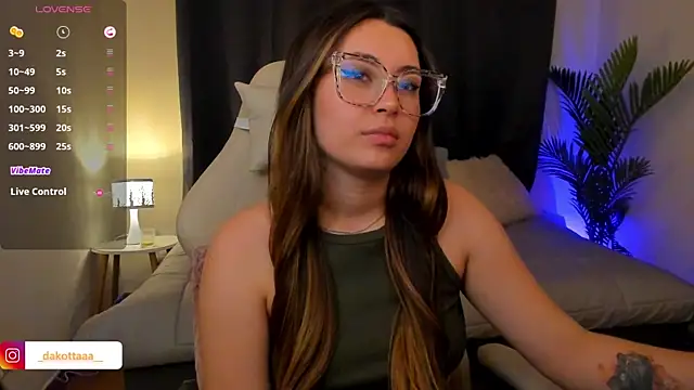 dakottaa_ live sex cam