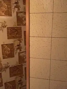 Tonybaloney1972 live sex cam