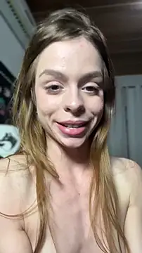 ---Red-haired-Fox--- live sex cam