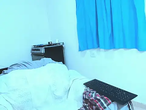 andylemonda1's cam snapshot