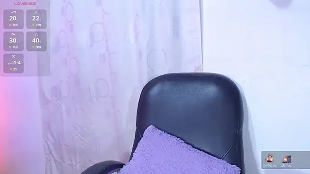 alyssabunnyy's cam snapshot