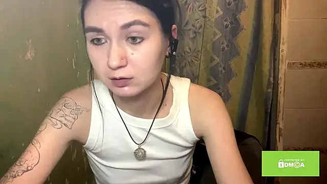 ArianeBhayani's cam snapshot