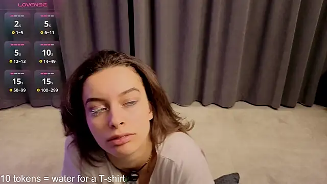 Luna_Veyra's cam snapshot