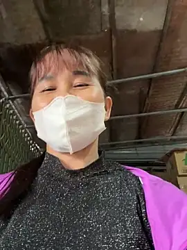 Tinaa_112's cam snapshot