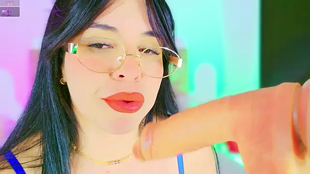 CharlootteEvans's cam snapshot