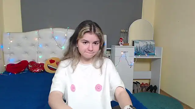 TinaRedly's cam snapshot