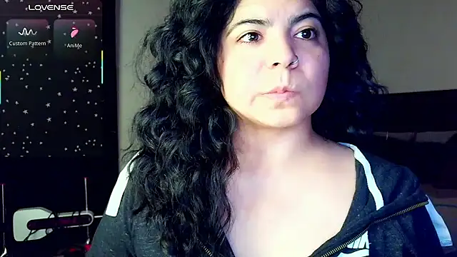 kimmiakiss22's cam snapshot