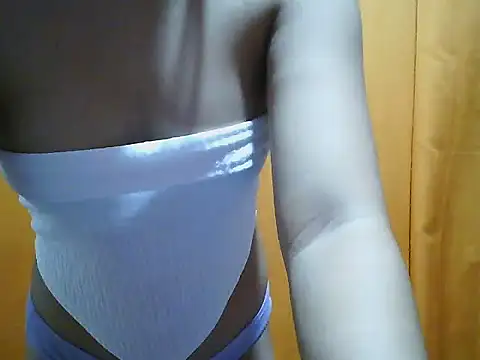 Jennie_Ross's cam snapshot