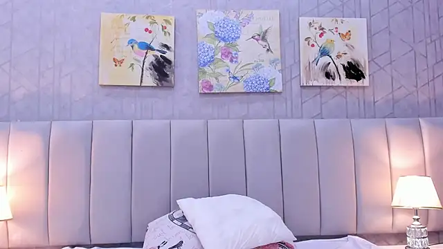 VaniaRose's cam snapshot